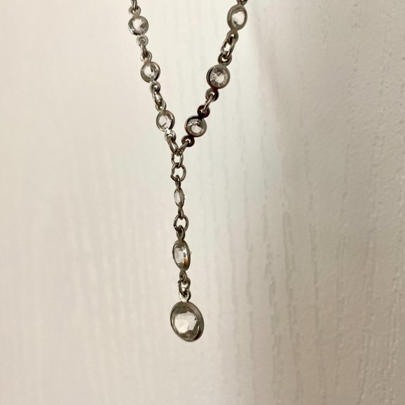 Vintage Silver Tone Necklace with Transparent Bead Detail - Picture 6 of 7